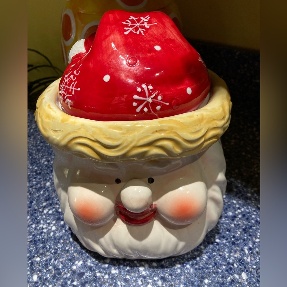 Santa Claus Christmas Ceramic Cookie Jar Canister w/Puffy Cheeks Red Hat